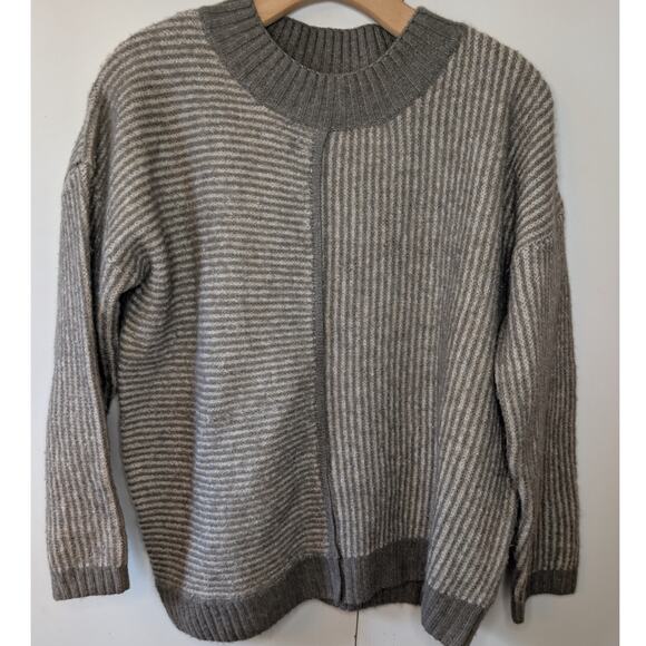 Grade & Gather Multi Colored Soft Sweater - Picture 1 of 10